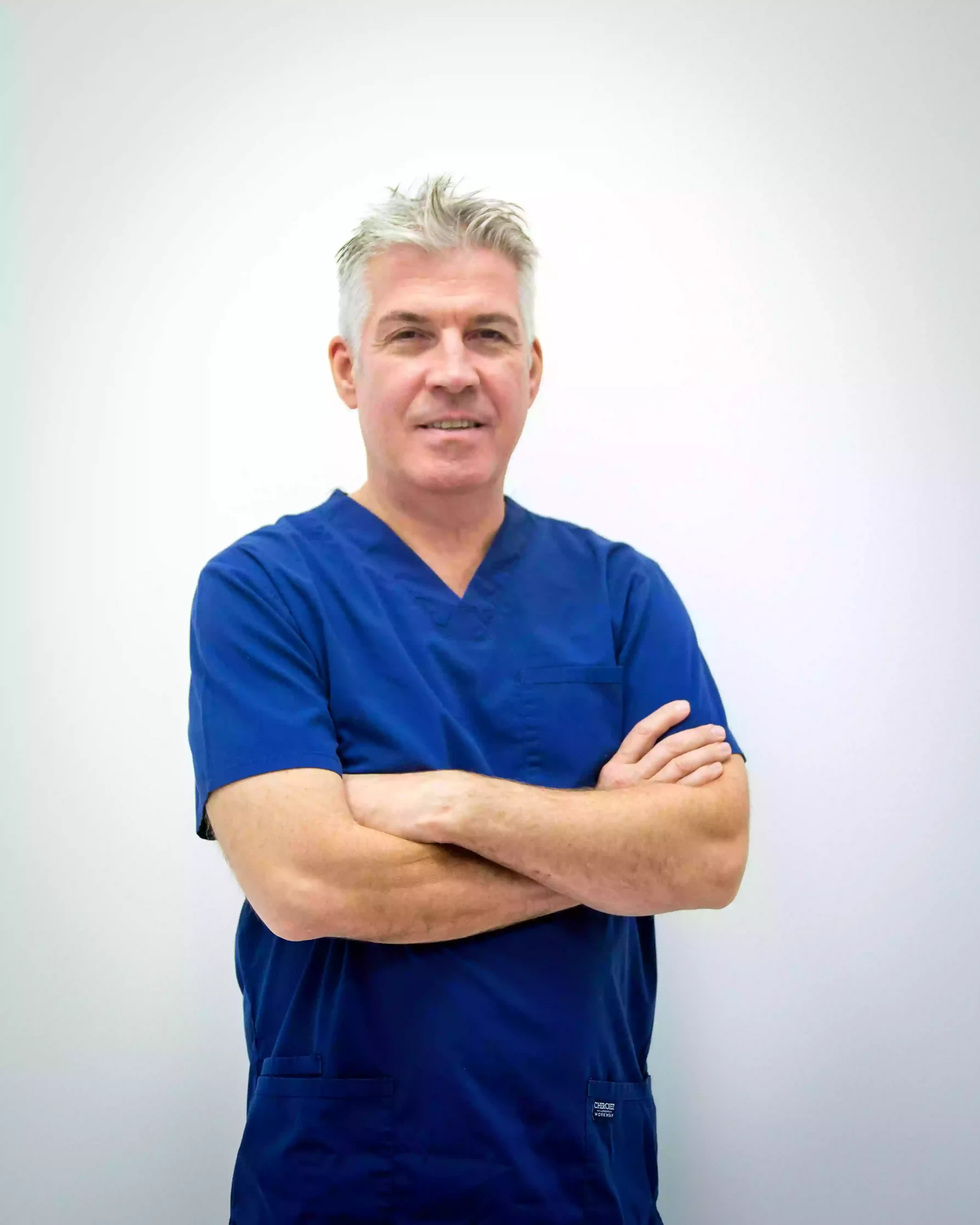 dr zoran zikic oftalmolog oftalmohirurg oftalmoloski centar dr raonic podgorica crna gora
