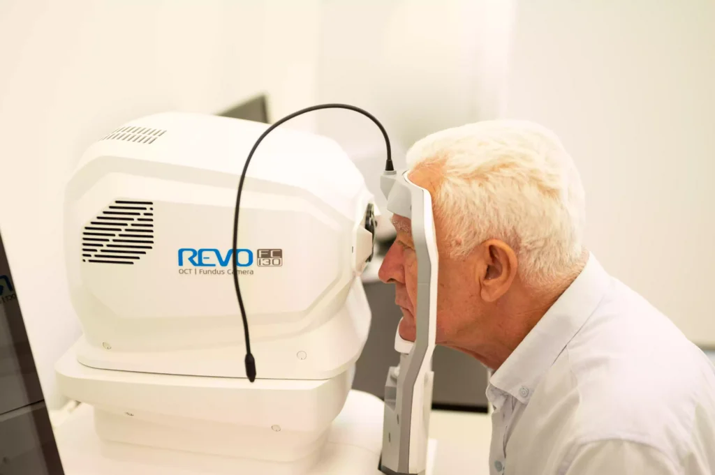 oftalmoloski centar dr raonic oftalmolog oftalmohirurg ocni doktor podgorica crna gora pregled za sociva kontaktna sociva dakriocistorinostomija DCR ultrazvuk oka ultrazvucna dijagnostika Ophthalmology Center Ophthalmologist Eye Doctor Montenegro Examination for contact lenses dacryocystorhinostomy DCR ultrasound of the eye ultrasound diagnostics